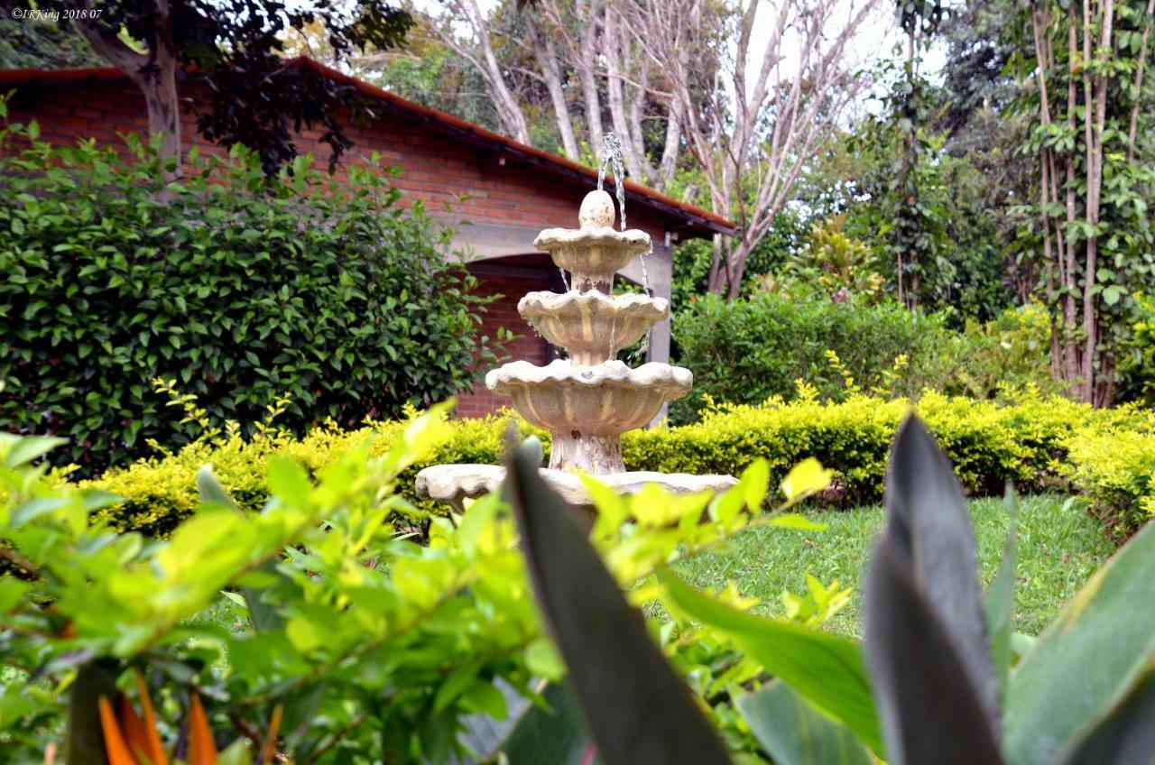 Pousada Lakshmi Hotel Vale do Capao Exterior photo